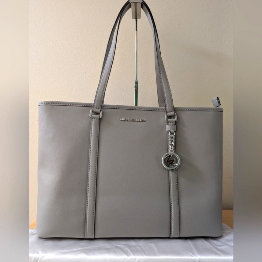 Michael Kors Large Grey Structured Leather Tote with Laptop Section, NWT
